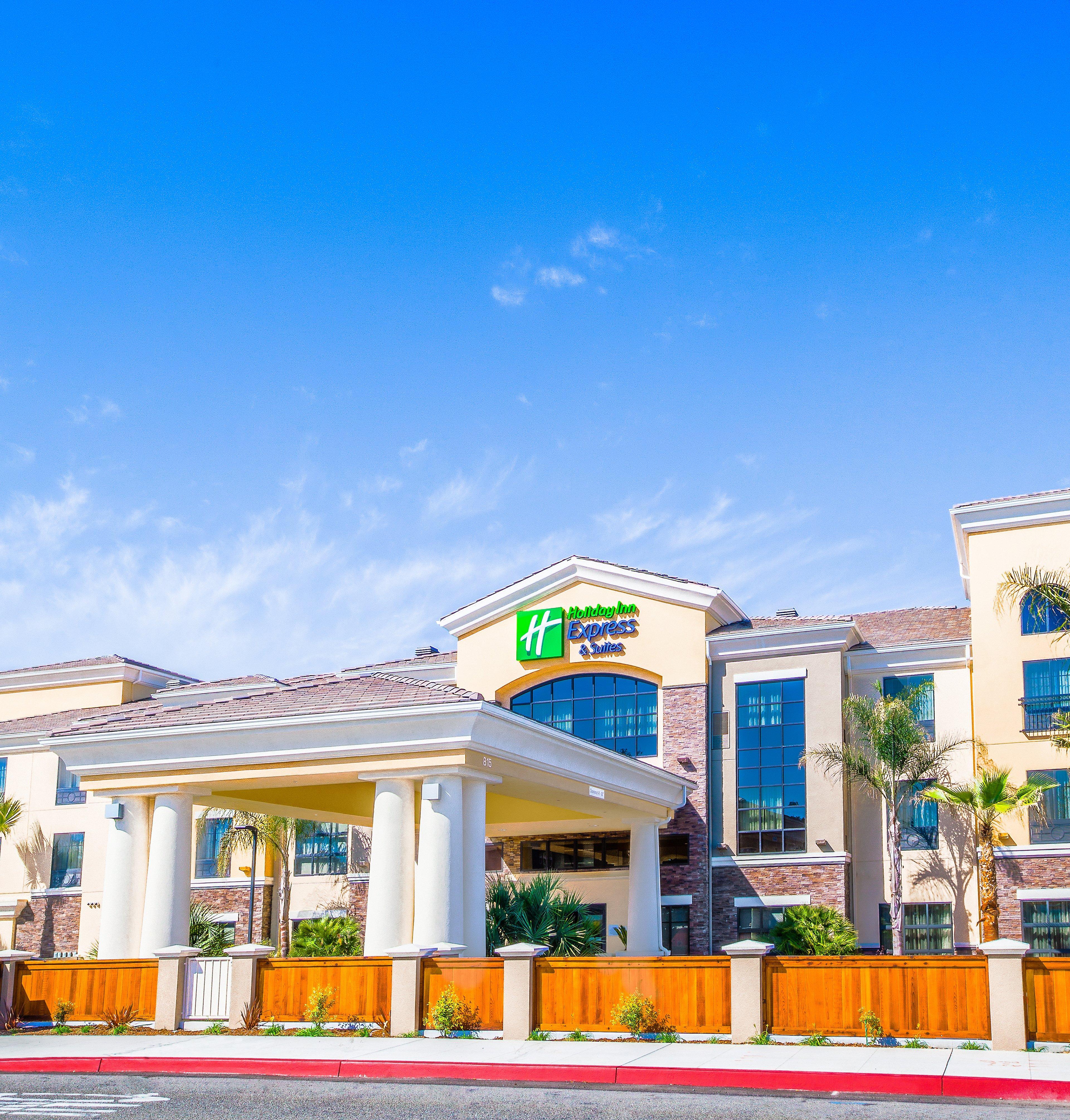 Holiday Inn Express & Suites Eureka By Ihg Eksteriør billede